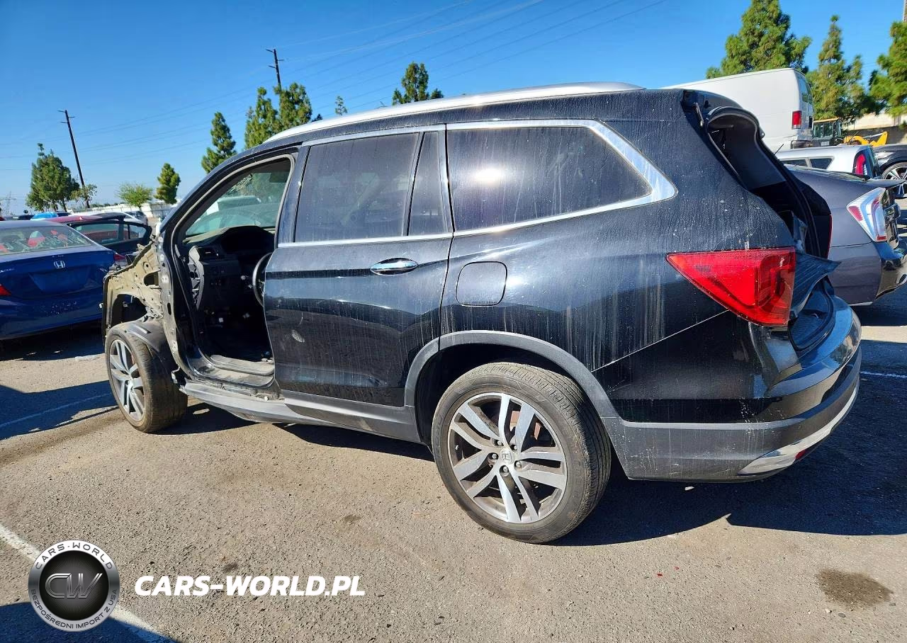 2018 Honda Pilot Touring VIN:5FNYF6H93JB044987 - 2