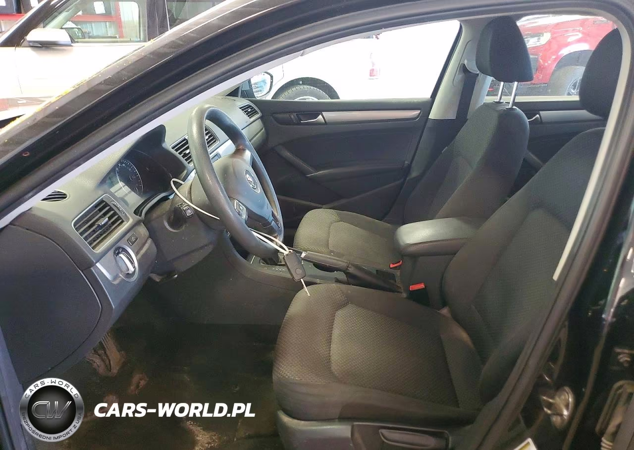 2012 Volkswagen Passat S VIN:1VWAP7A35CC073656 - 7