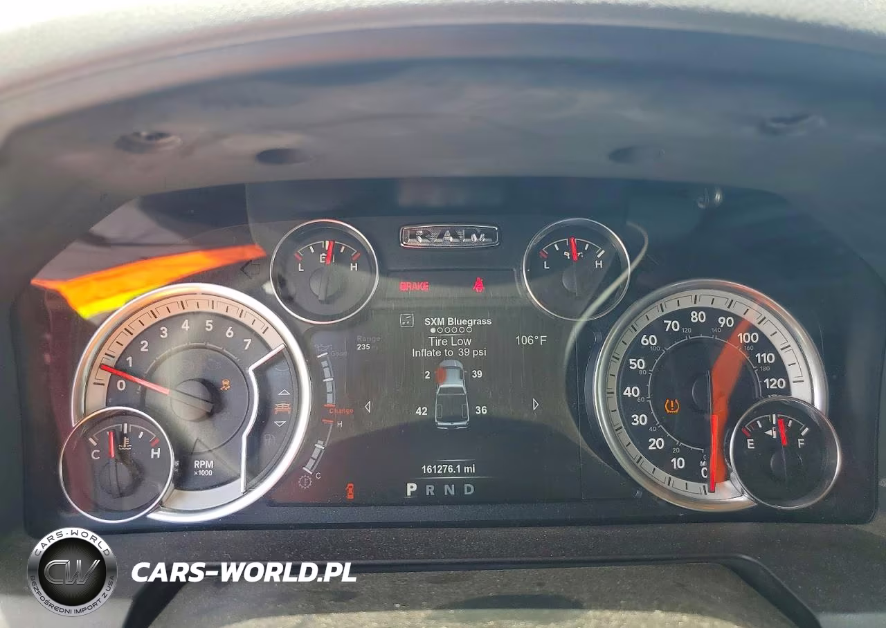 2018 Ram 1500 Slt VIN:1C6RR7LG2JS110706 - 9