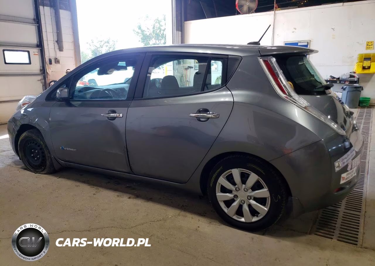 2015 Nissan Leaf S VIN:1N4AZ0CP4FC302830 - 2