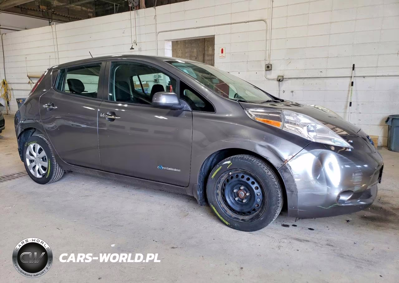 2015 Nissan Leaf S VIN:1N4AZ0CP4FC302830 - 4