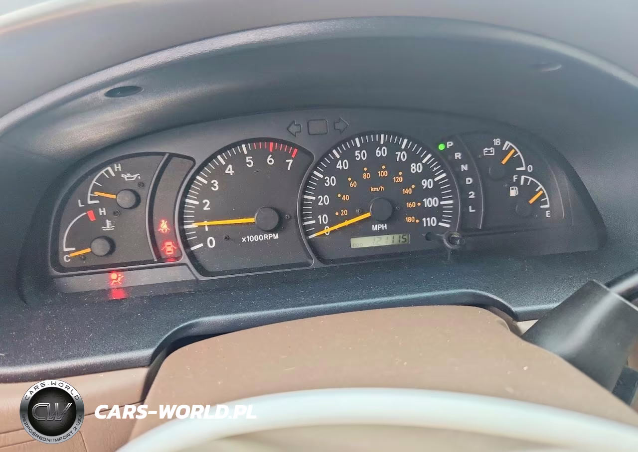 2000 Toyota Tundra Access Cab Limited VIN:5TBBT4818YS025055 - 9