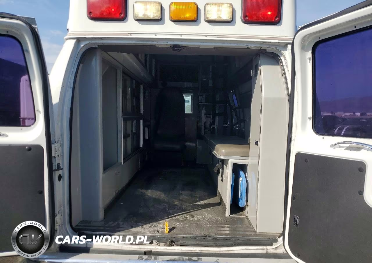 2012 Ford Econoline E350 Super Duty Van VIN:1FDSS3ELXCDB10232 - 10