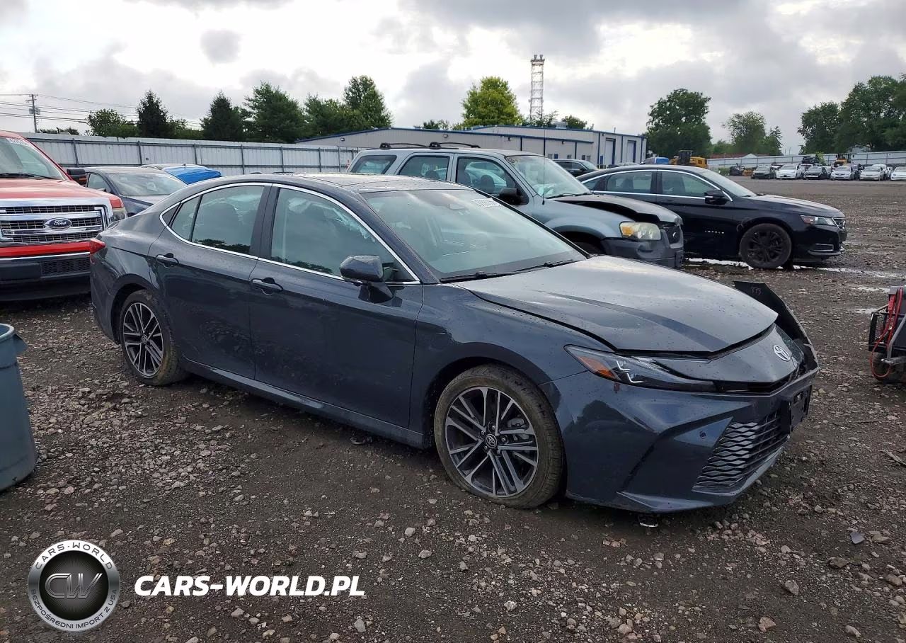 2025 Toyota Camry Xle VIN:4T1DAACKXSU051529 - 4