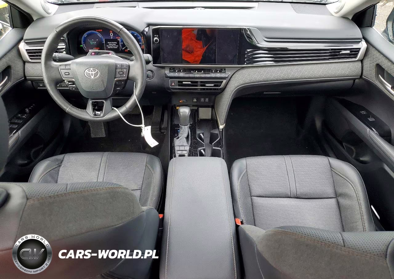2025 Toyota Camry Xle VIN:4T1DAACKXSU051529 - 8