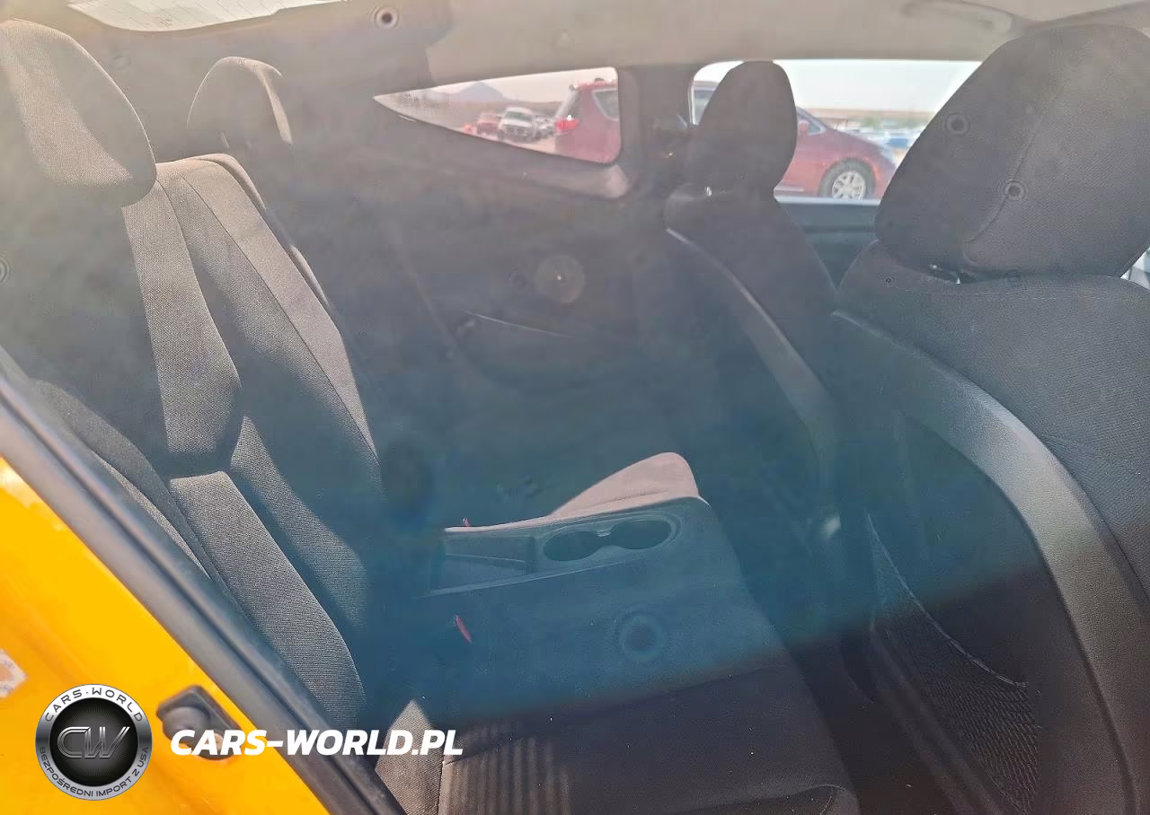2012 Hyundai Veloster Base VIN:KMHTC6AD4CU021046 - 10