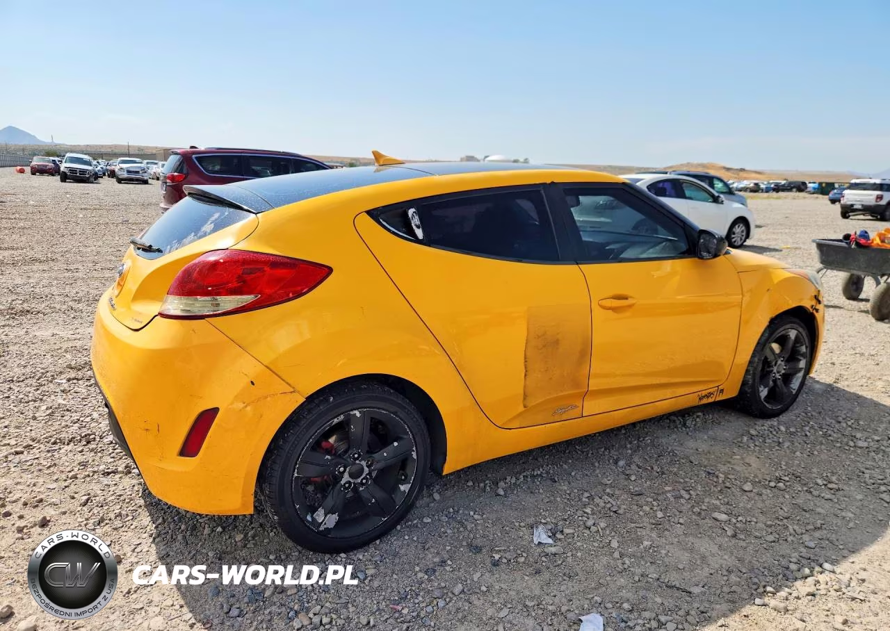 2012 Hyundai Veloster Base VIN:KMHTC6AD4CU021046 - 3