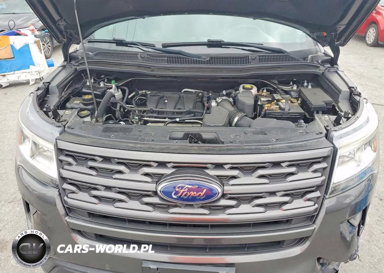 2018 Ford Explorer Xlt VIN:1FM5K8D86JGC39636 - 12