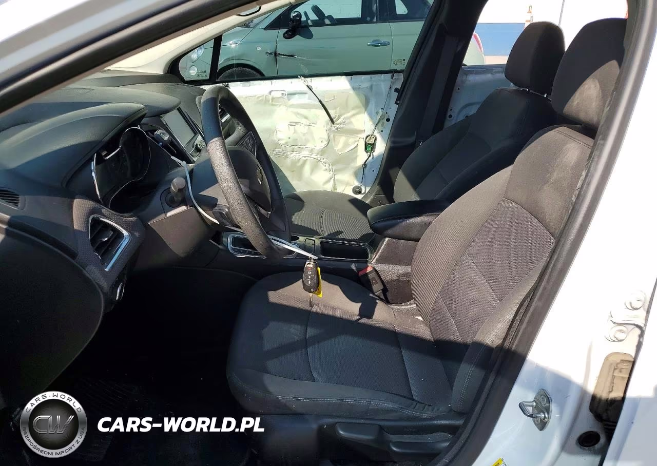2017 Chevrolet Cruze Lt VIN:1G1BE5SM0H7228552 - 7