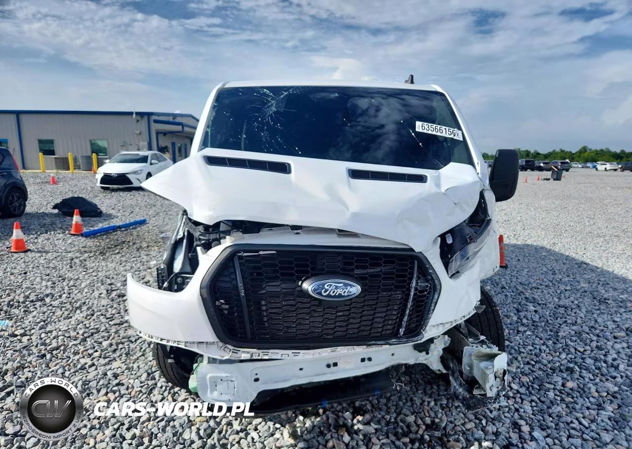 2024 Ford Transit 150 Delivery Van VIN:1FTYE1Y86RKA39651 - 5