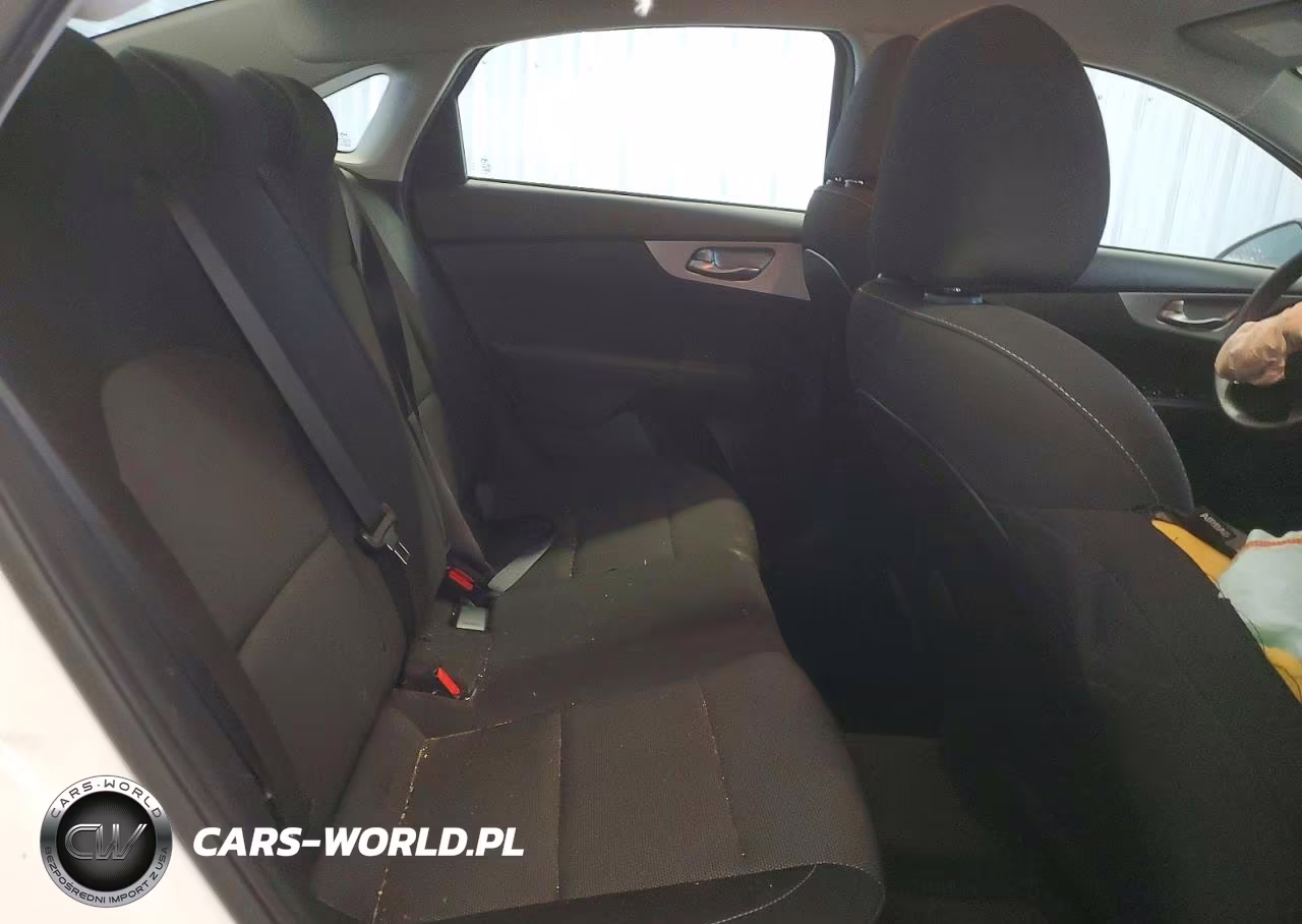 2023 Kia Forte Lxs VIN:3KPF24AD3PE591908 - 10