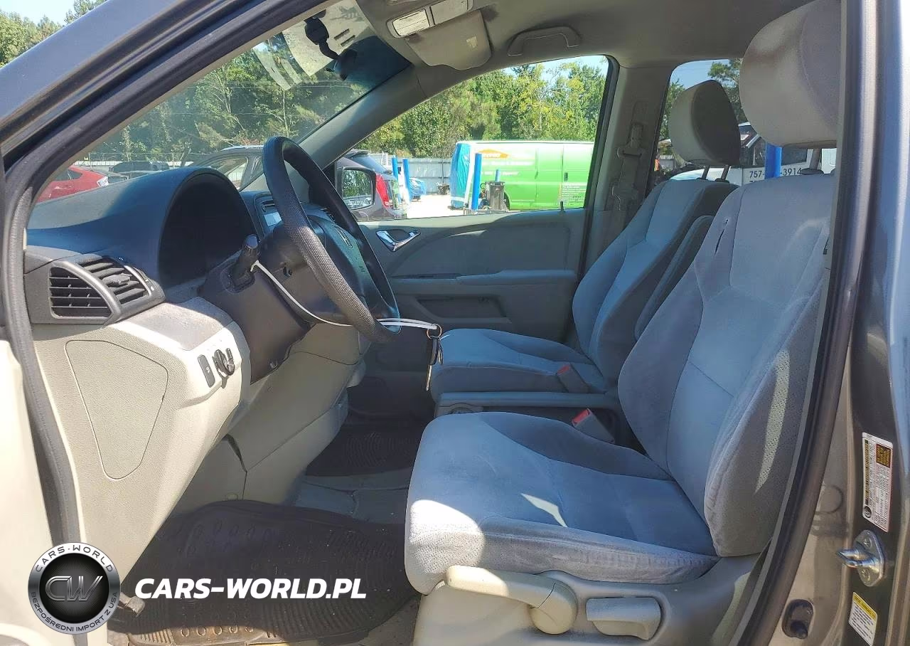 2008 Honda Odyssey Lx VIN:5FNRL38298B107731 - 7