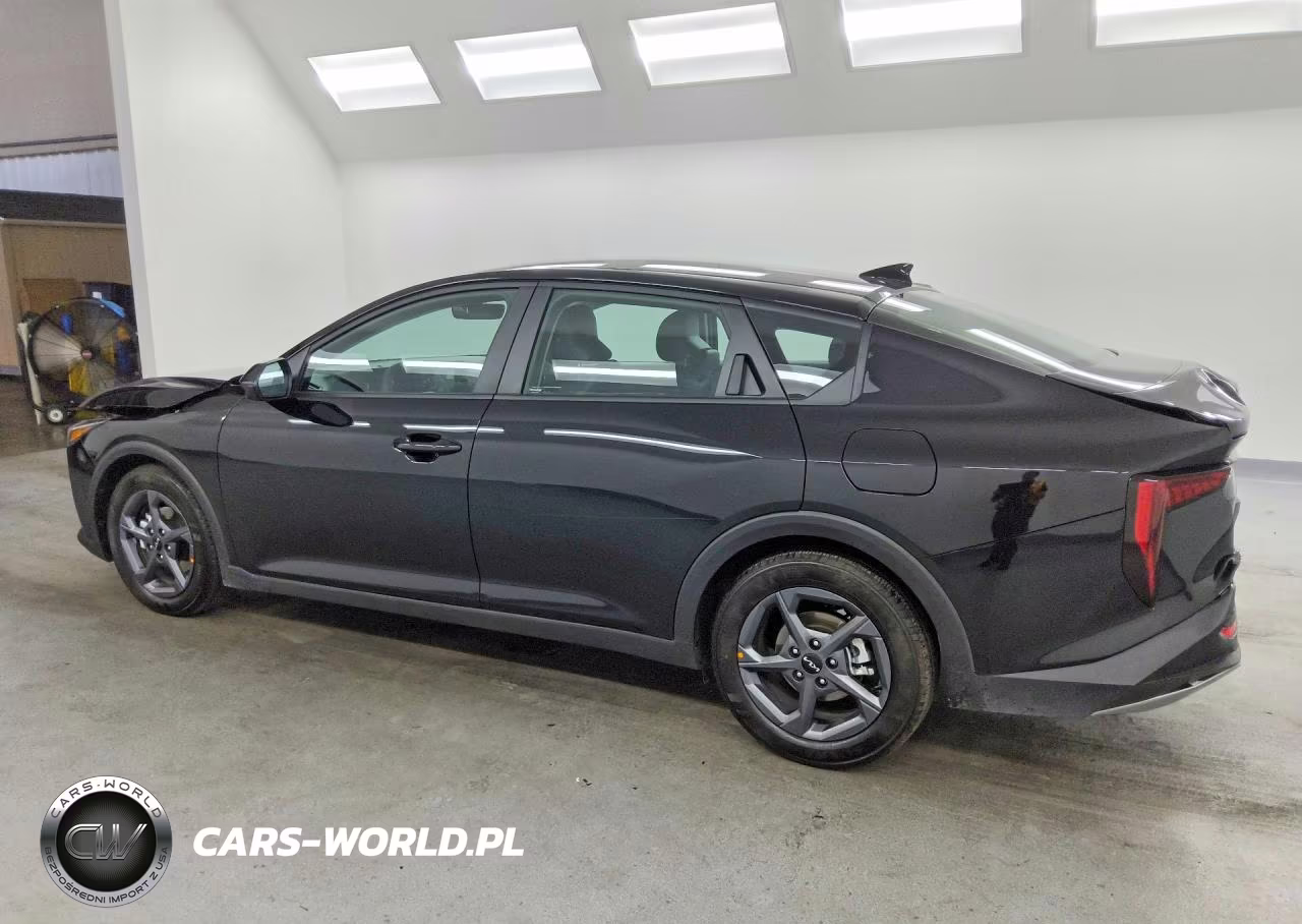 2026 Kia K4 Lxs VIN:3KPFT4DE8TE305904 - 2