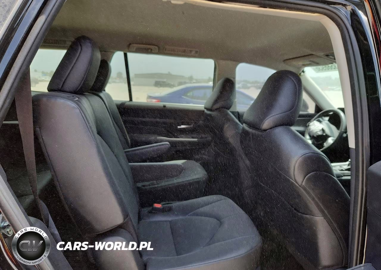2024 Toyota Grand Highlander Xle VIN:5TDAAAA59RS017536 - 10
