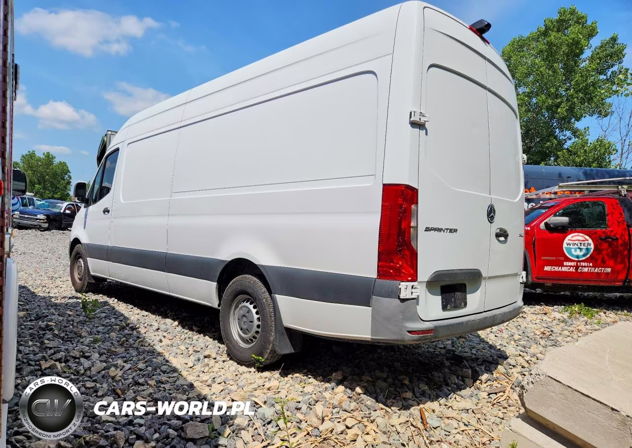 2022 Mercedes-Benz Sprinter 2500 Delivery Van VIN:W1Y4DCHY8NT103802 - 2