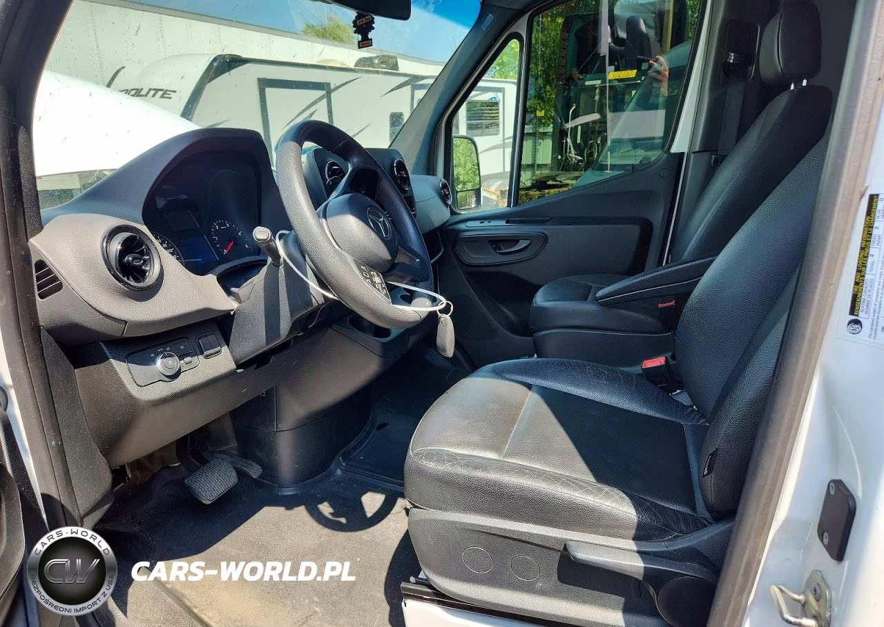 2022 Mercedes-Benz Sprinter 2500 Delivery Van VIN:W1Y4DCHY8NT103802 - 7