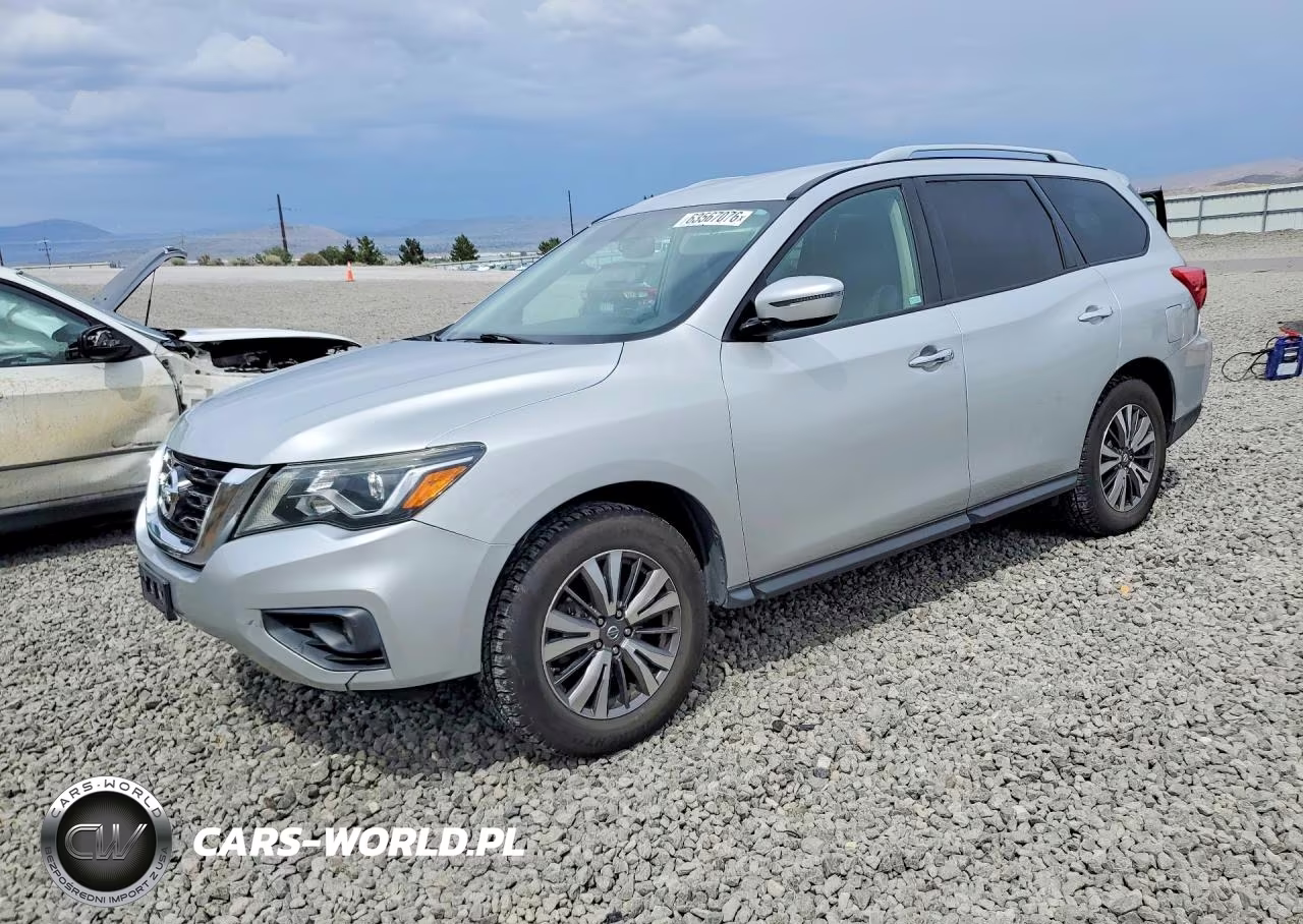 2019 Nissan Pathfinder Sv