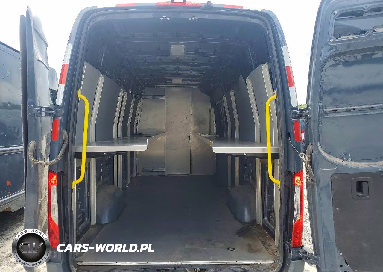 2019 Mercedes-Benz Sprinter 2500-3500 VIN:WD4PF1CD0KP138929 - 10