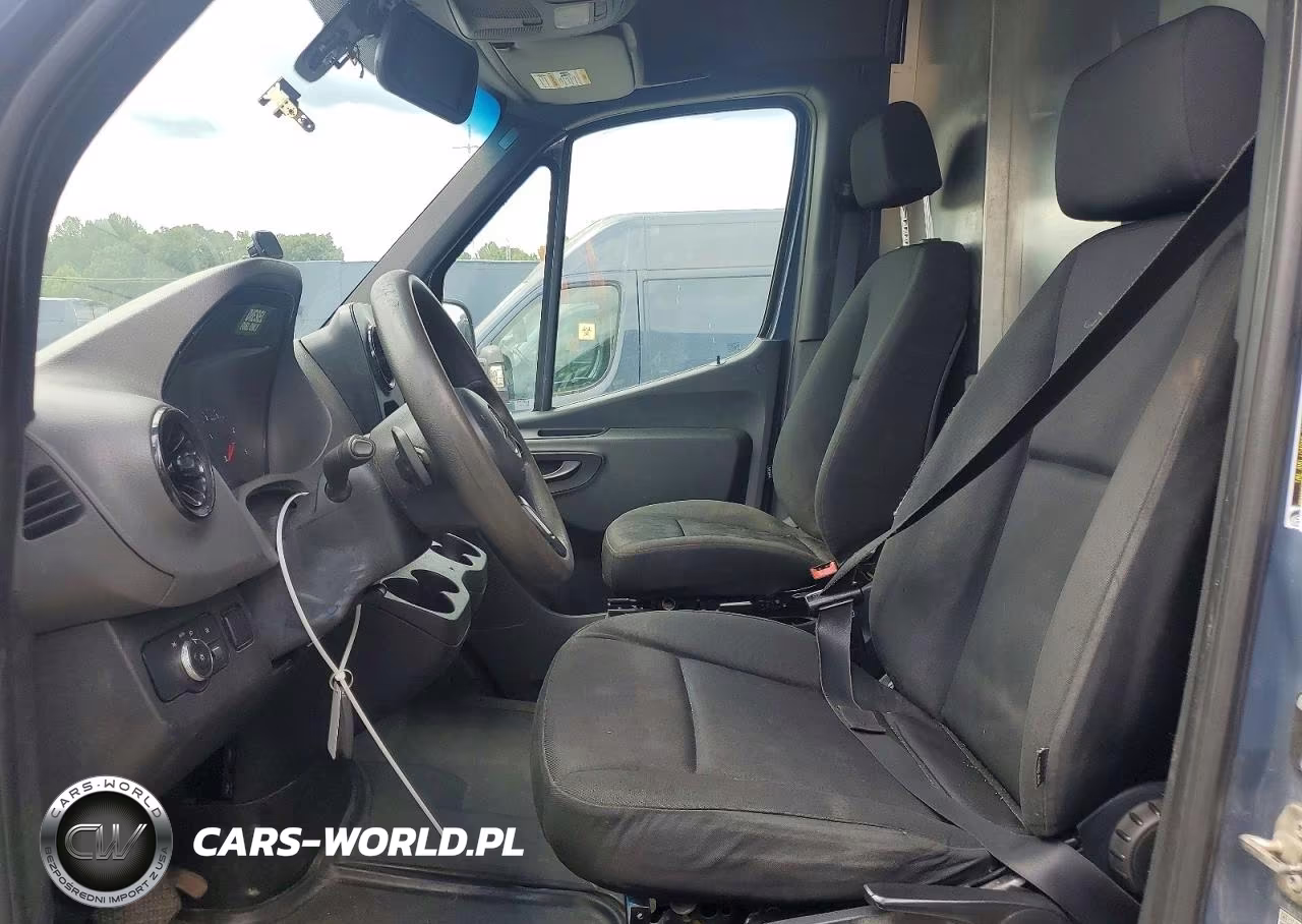 2019 Mercedes-Benz Sprinter 2500-3500 VIN:WD4PF1CD0KP138929 - 7