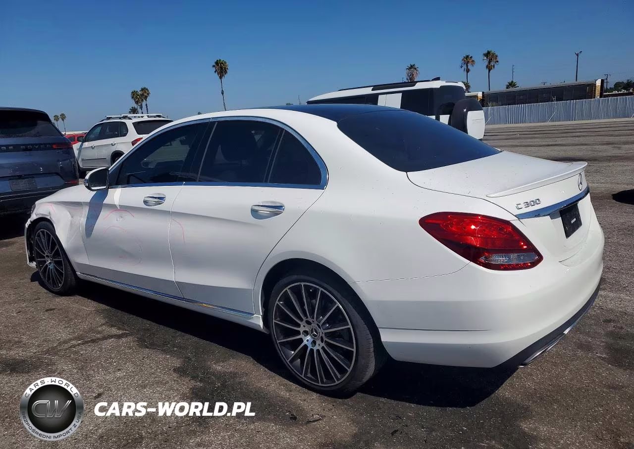 2016 Mercedes-Benz C 300 VIN:55SWF4JBXGU140714 - 2