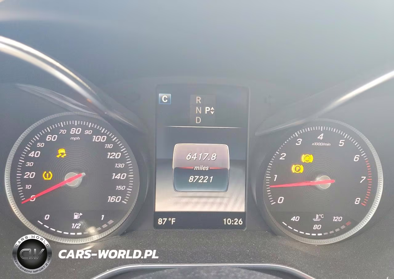 2016 Mercedes-Benz C 300 VIN:55SWF4JBXGU140714 - 9