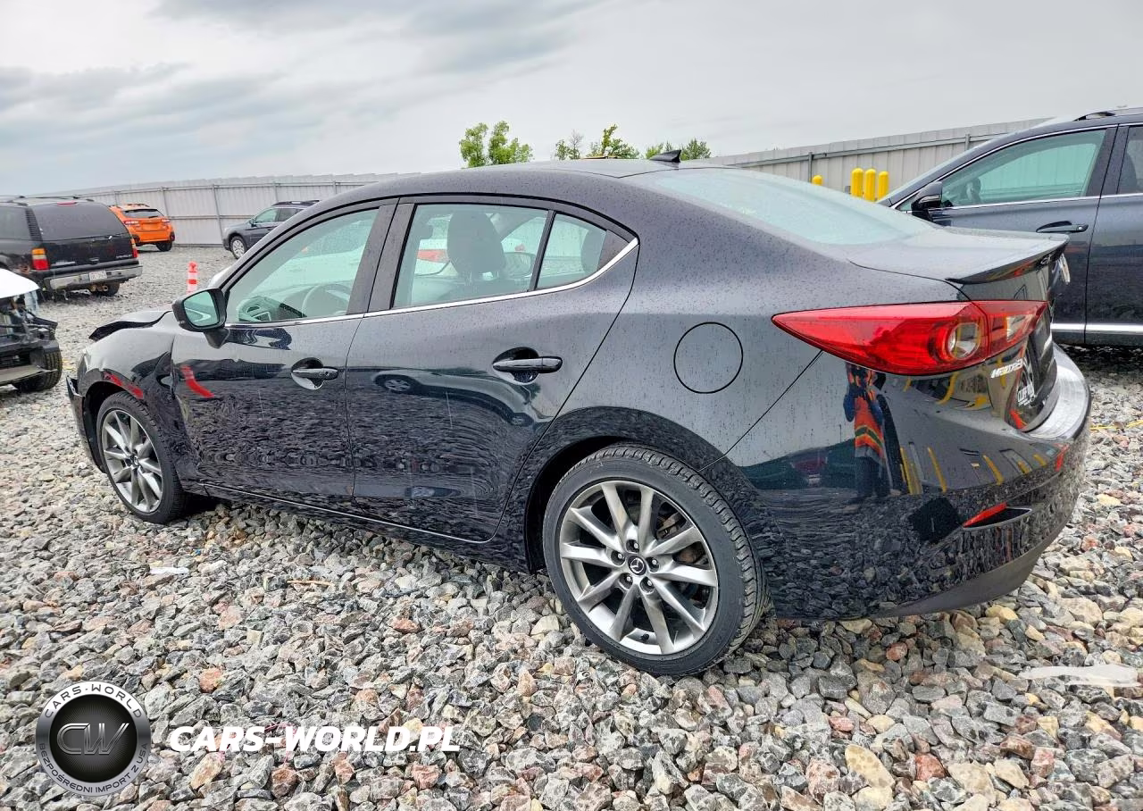 2018 Mazda 3 Touring VIN:3MZBN1V3XJM239764 - 2