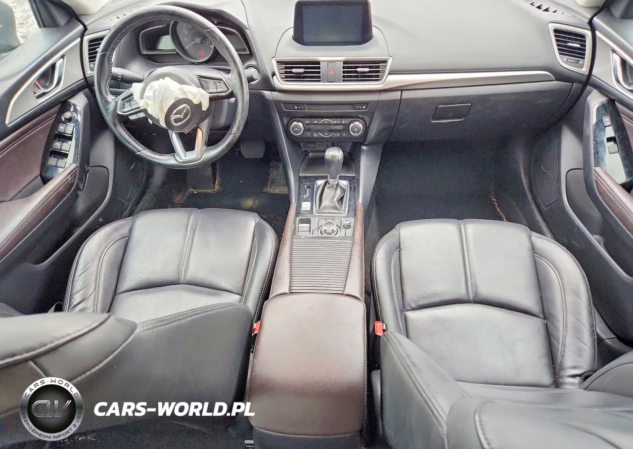 2018 Mazda 3 Touring VIN:3MZBN1V3XJM239764 - 8