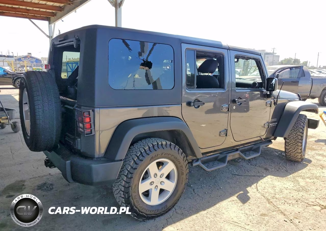 2017 Jeep Wrangler Unlimited Sport VIN:1C4BJWDG0HL546064 - 3
