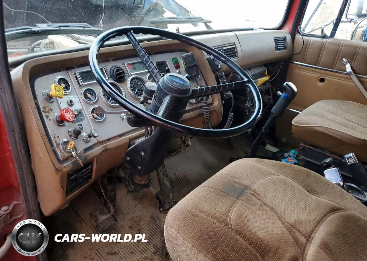 1995 Ford L8000 Dump Truck VIN:1FDYU82E2SVA25871 - 8