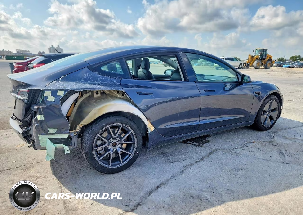 2022 Tesla Model 3 VIN:5YJ3E1EA0NF331675 - 3