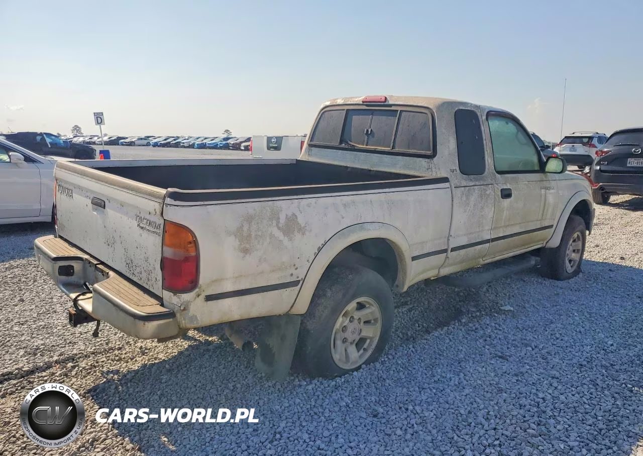 2000 Toyota Tacoma Xtracab Prerunner VIN:4TASN92N7YZ675774 - 3