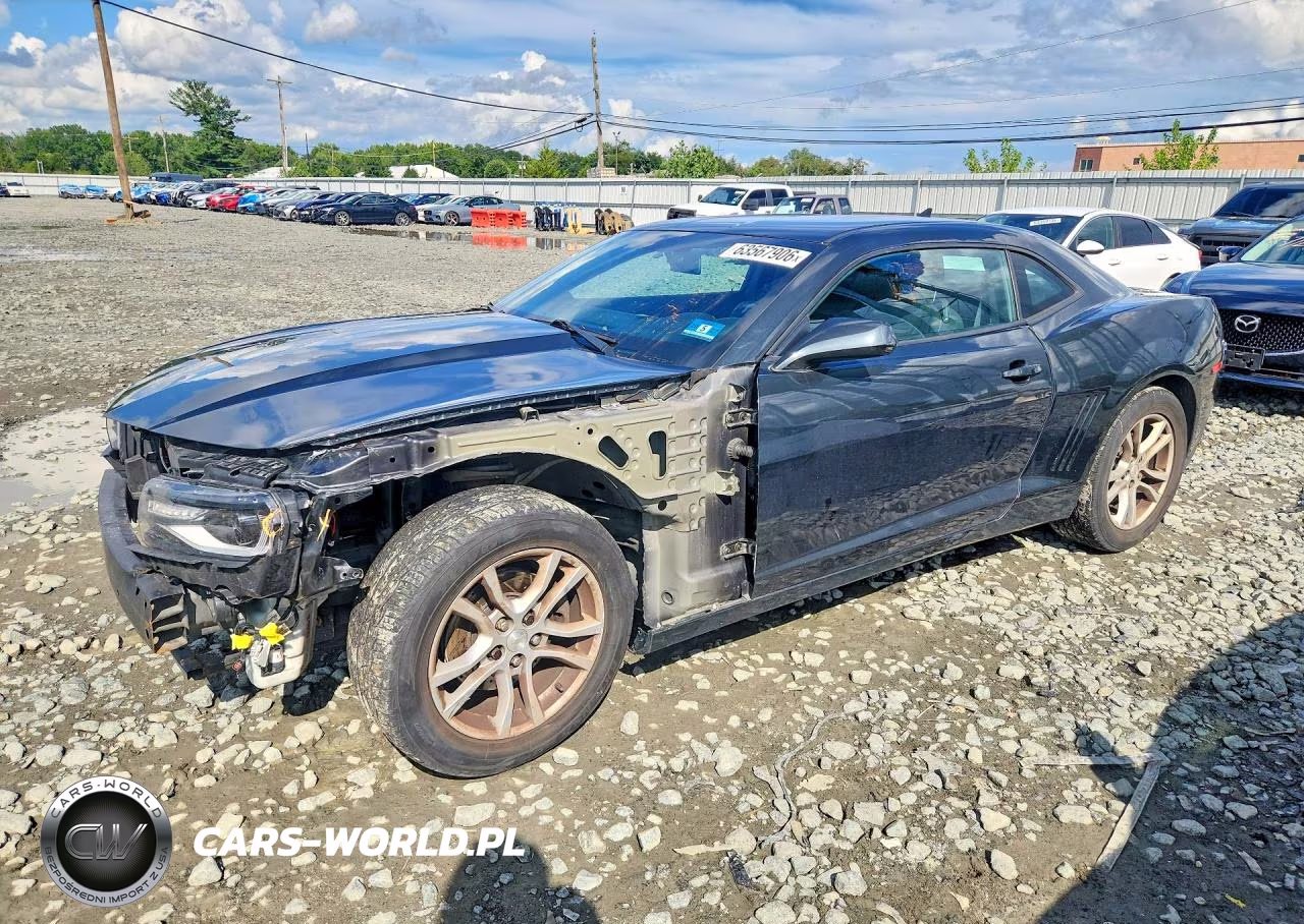 2015 Chevrolet Camaro Ls – zdjęcie 1 z 12