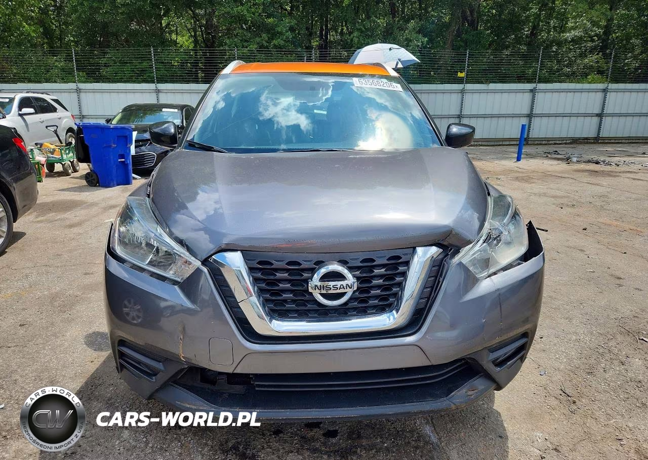 2019 Nissan Kicks Sv VIN:3N1CP5CU7KL470958 - 5