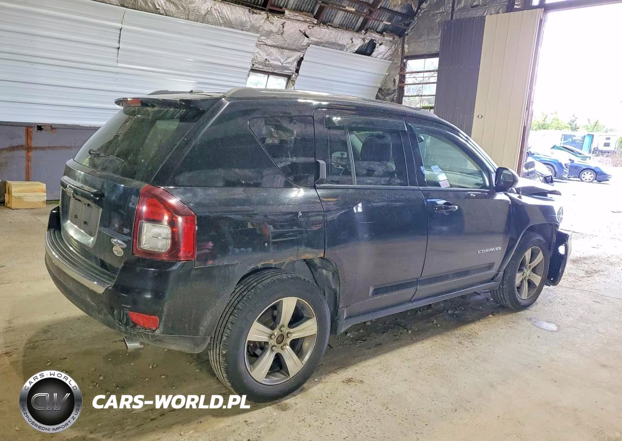 2016 Jeep Compass Latitude VIN:1C4NJDEB7GD793370 - 3