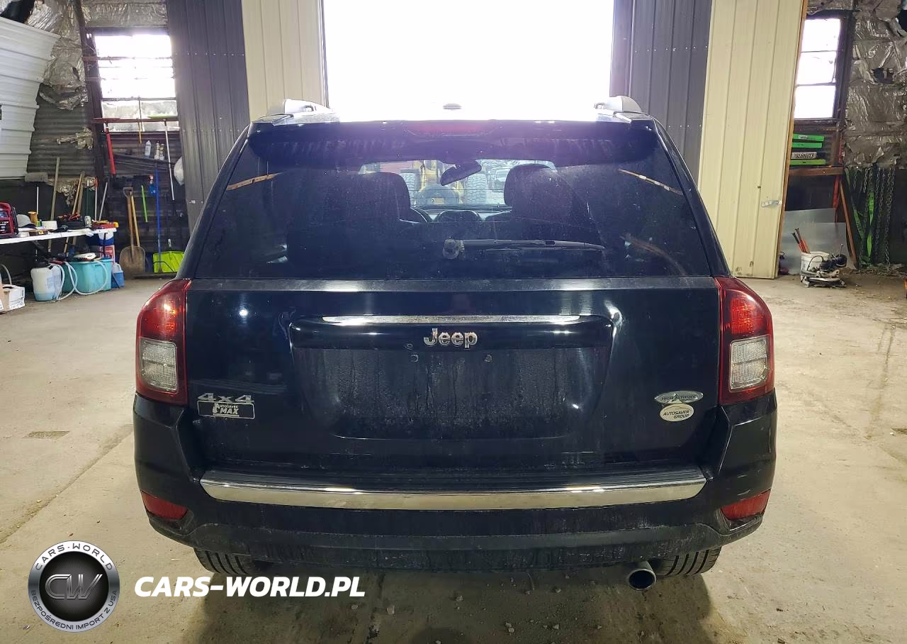 2016 Jeep Compass Latitude VIN:1C4NJDEB7GD793370 - 6