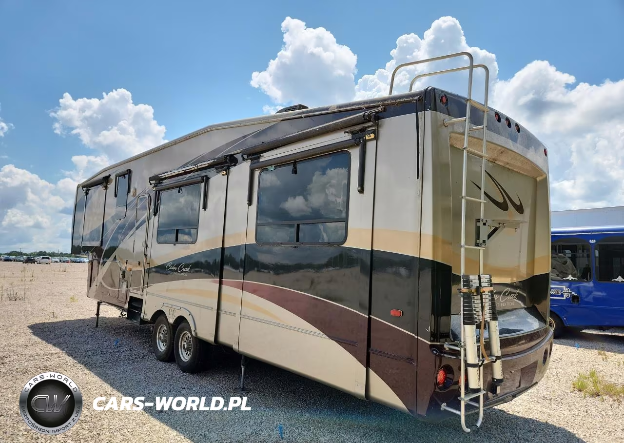 2010 Forest River Cedar Creek Camper VIN:4X4FCRM27AS203744 - 2