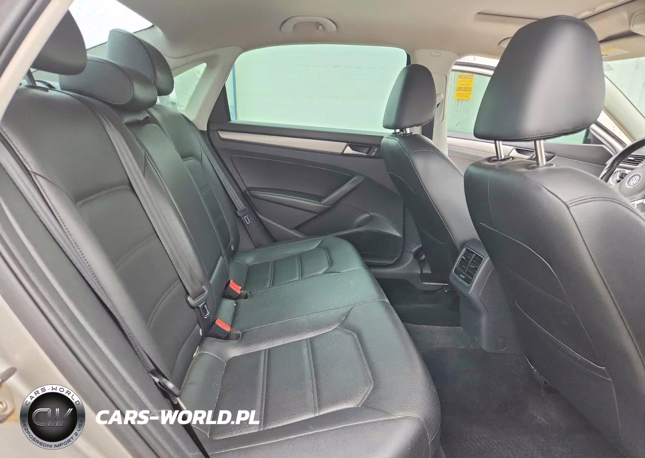 2014 Volkswagen Passat Se VIN:1VWBS7A31EC053328 - 10