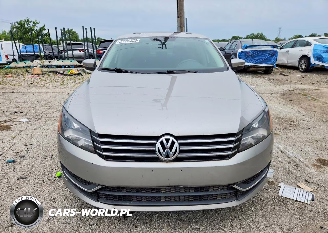 2014 Volkswagen Passat Se VIN:1VWBS7A31EC053328 - 5