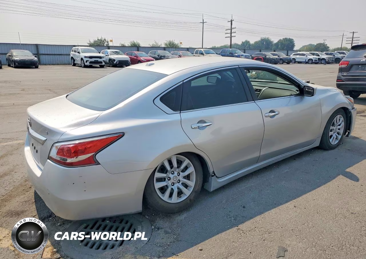 2015 Nissan Altima 2.5 S VIN:1N4AL3AP0FC223273 - 3