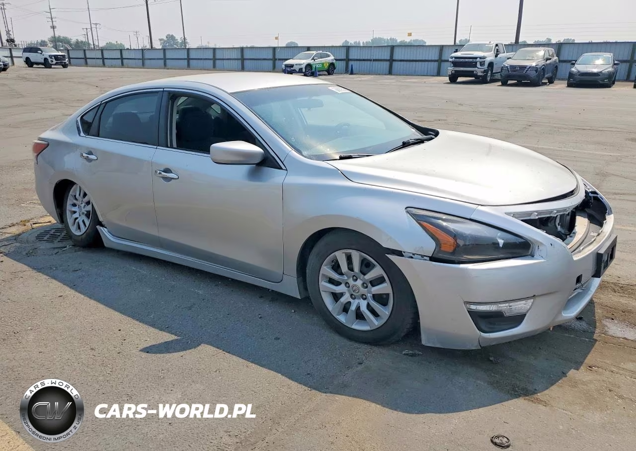 2015 Nissan Altima 2.5 S VIN:1N4AL3AP0FC223273 - 4