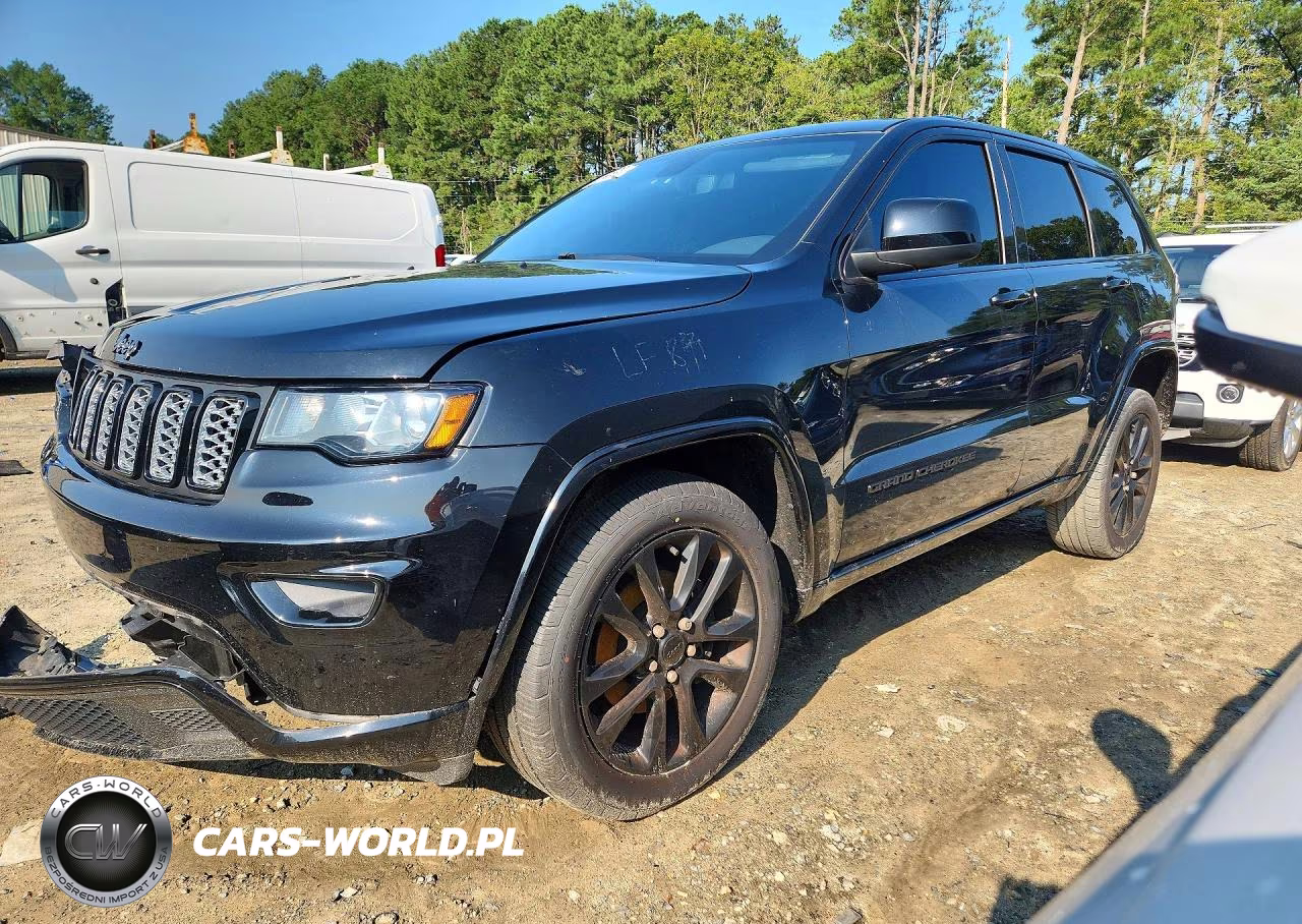 2020 Jeep Grand Cherokee Laredo – zdjęcie 1 z 13