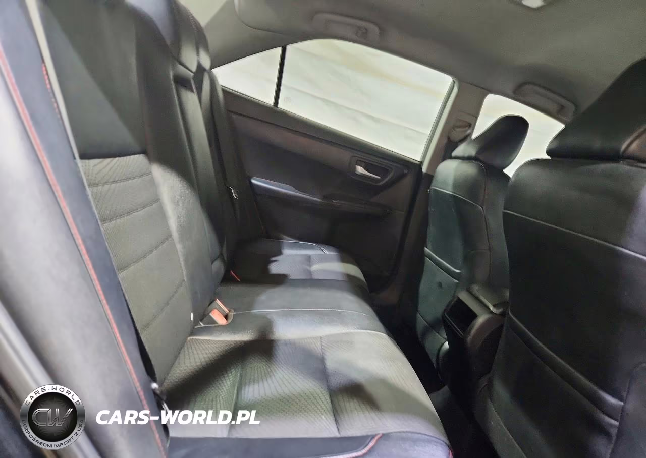 2016 Toyota Camry Se VIN:4T1BF1FK8GU542077 - 10