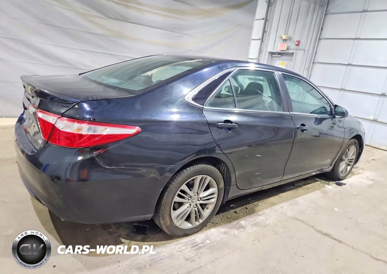 2016 Toyota Camry Se VIN:4T1BF1FK8GU542077 - 3