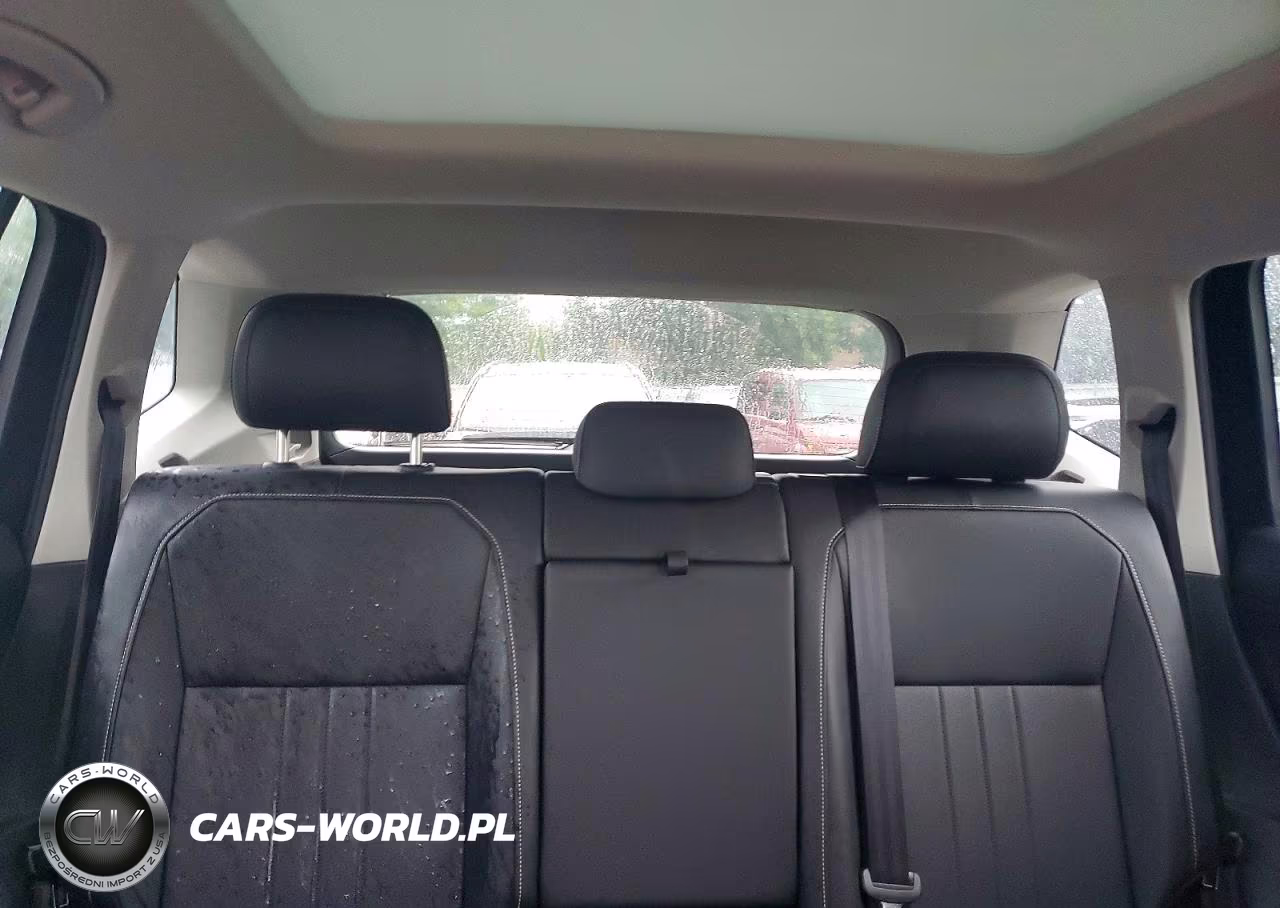 2023 Volkswagen Tiguan Se VIN:3VVMB7AX0PM077878 - 10