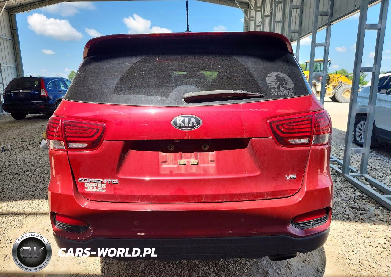 2020 Kia Sorento S VIN:5XYPG4A58LG694690 - 6