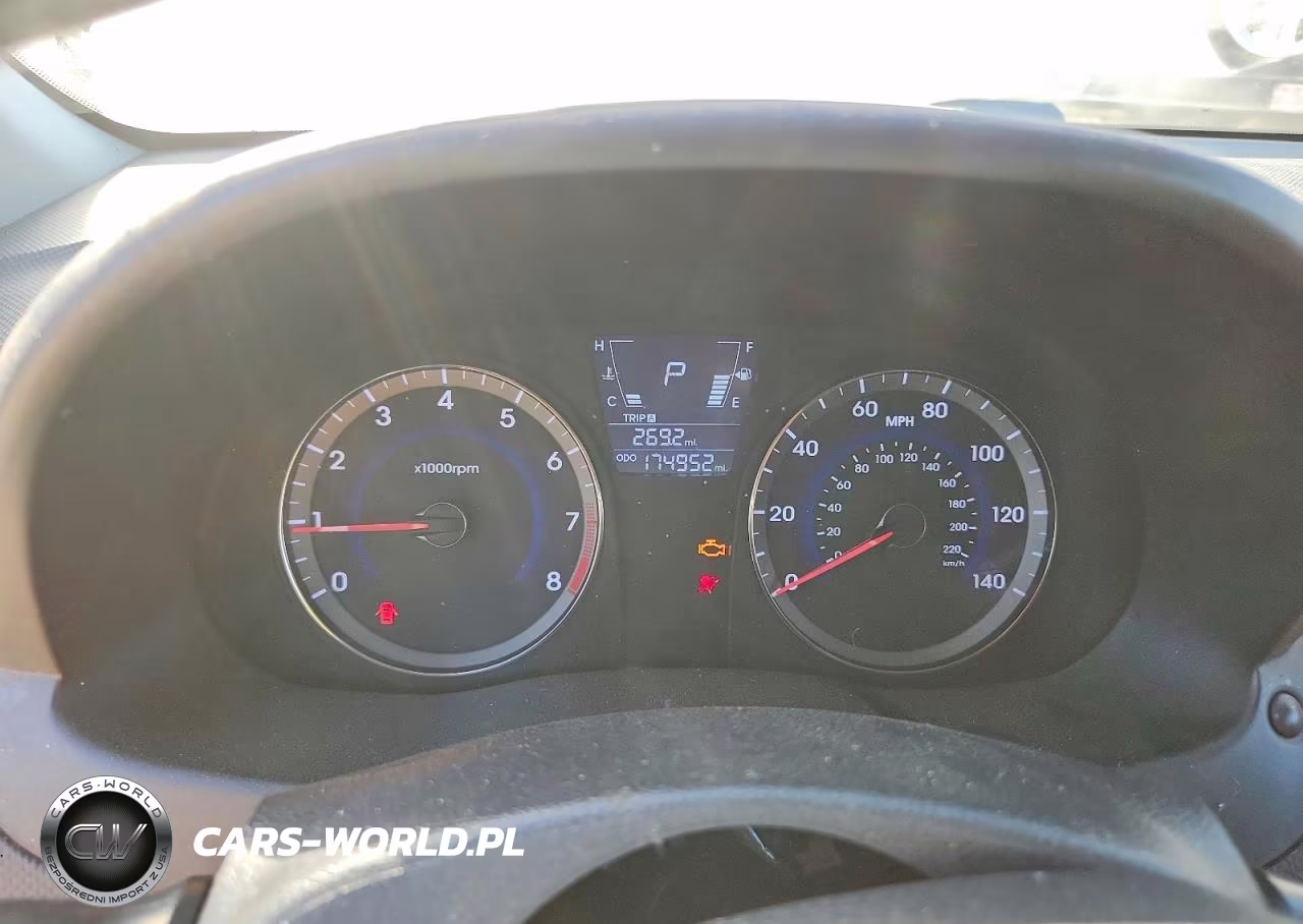2013 Hyundai Accent Se VIN:KMHCU5AE6DU067205 - 9