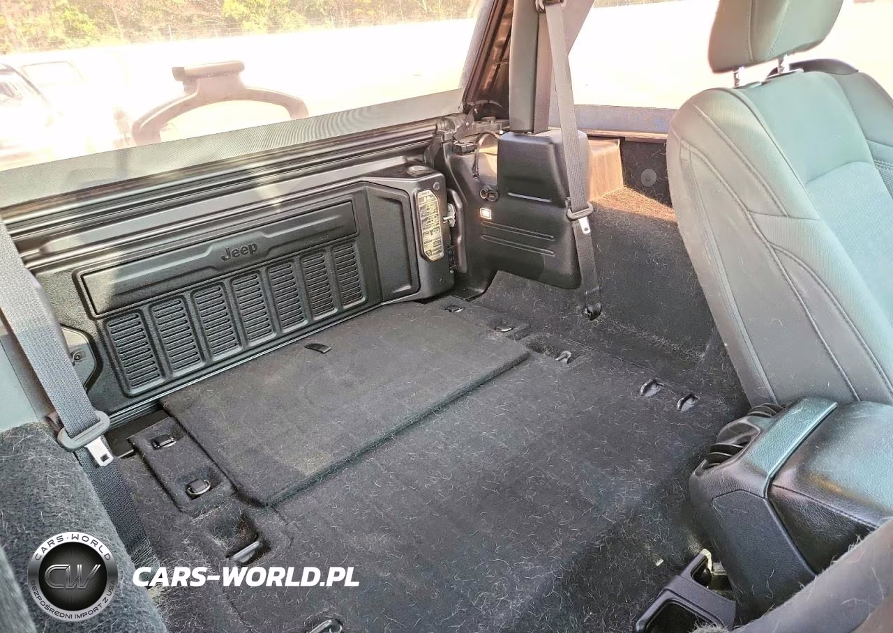 2019 Jeep Wrangler Sport VIN:1C4HJXAN1KW684897 - 11