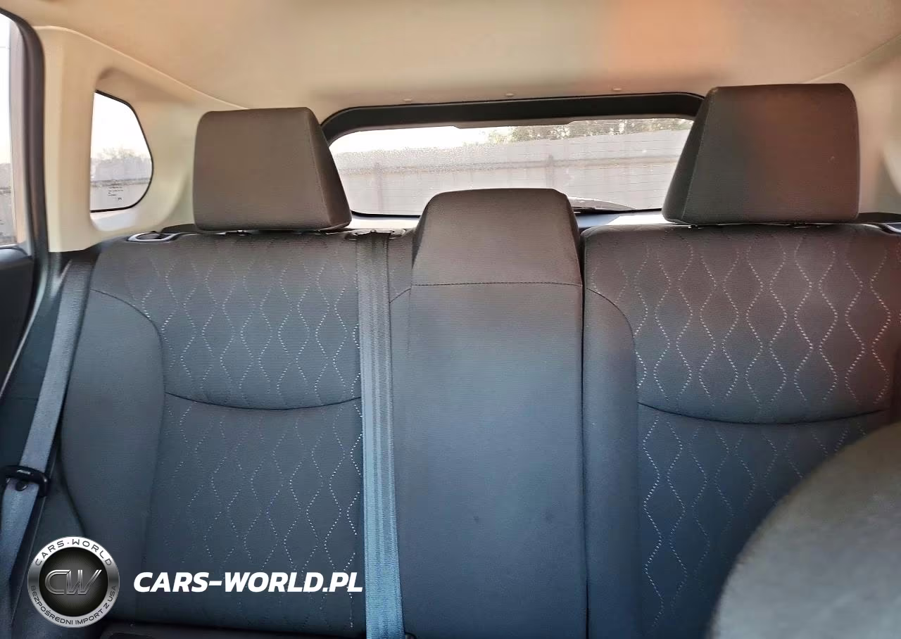 2023 Toyota Corolla Cross Le VIN:7MUCAABG9PV062309 - 10