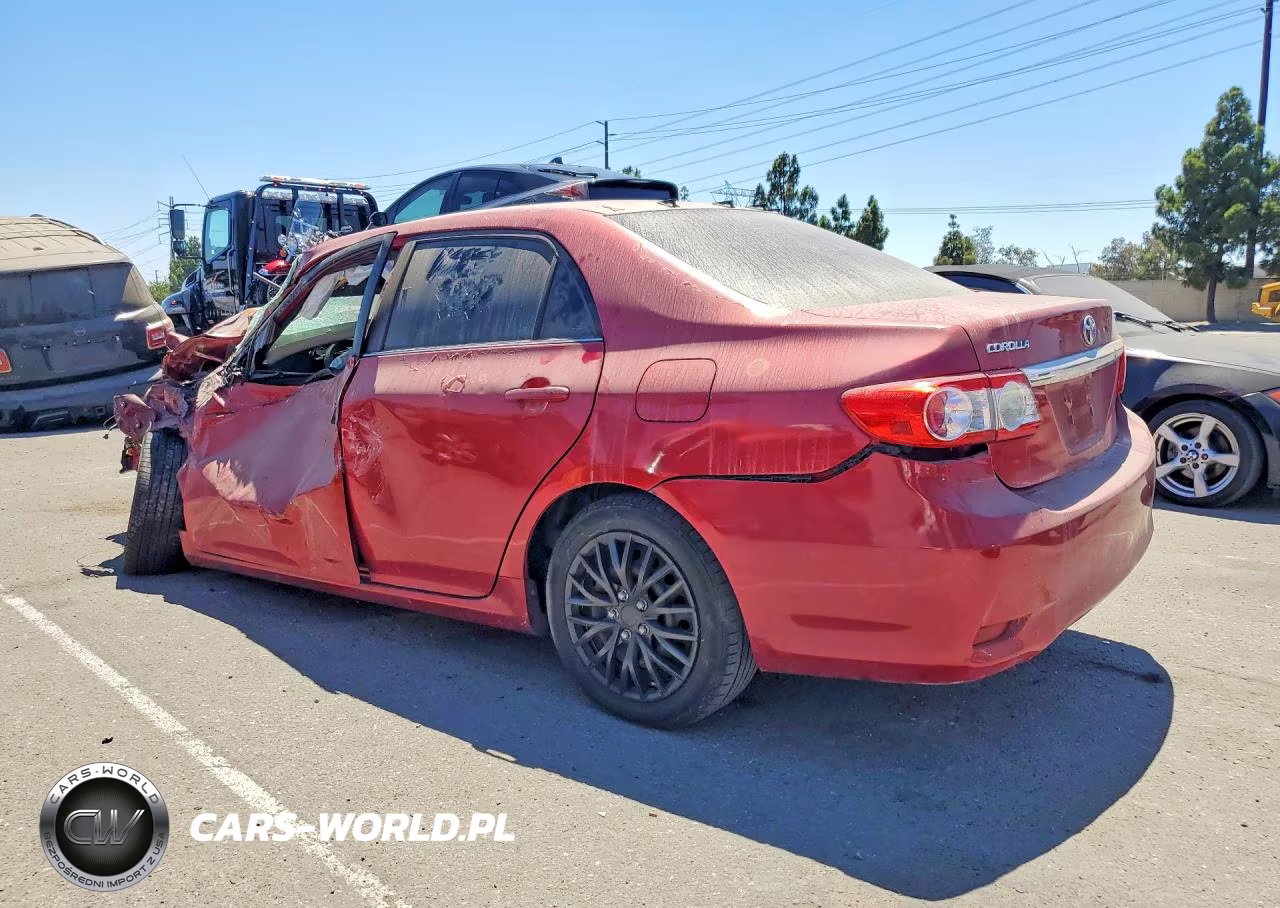 TOYOTA COROLLA VIN:2T1BU4EE6DC001111 - 2