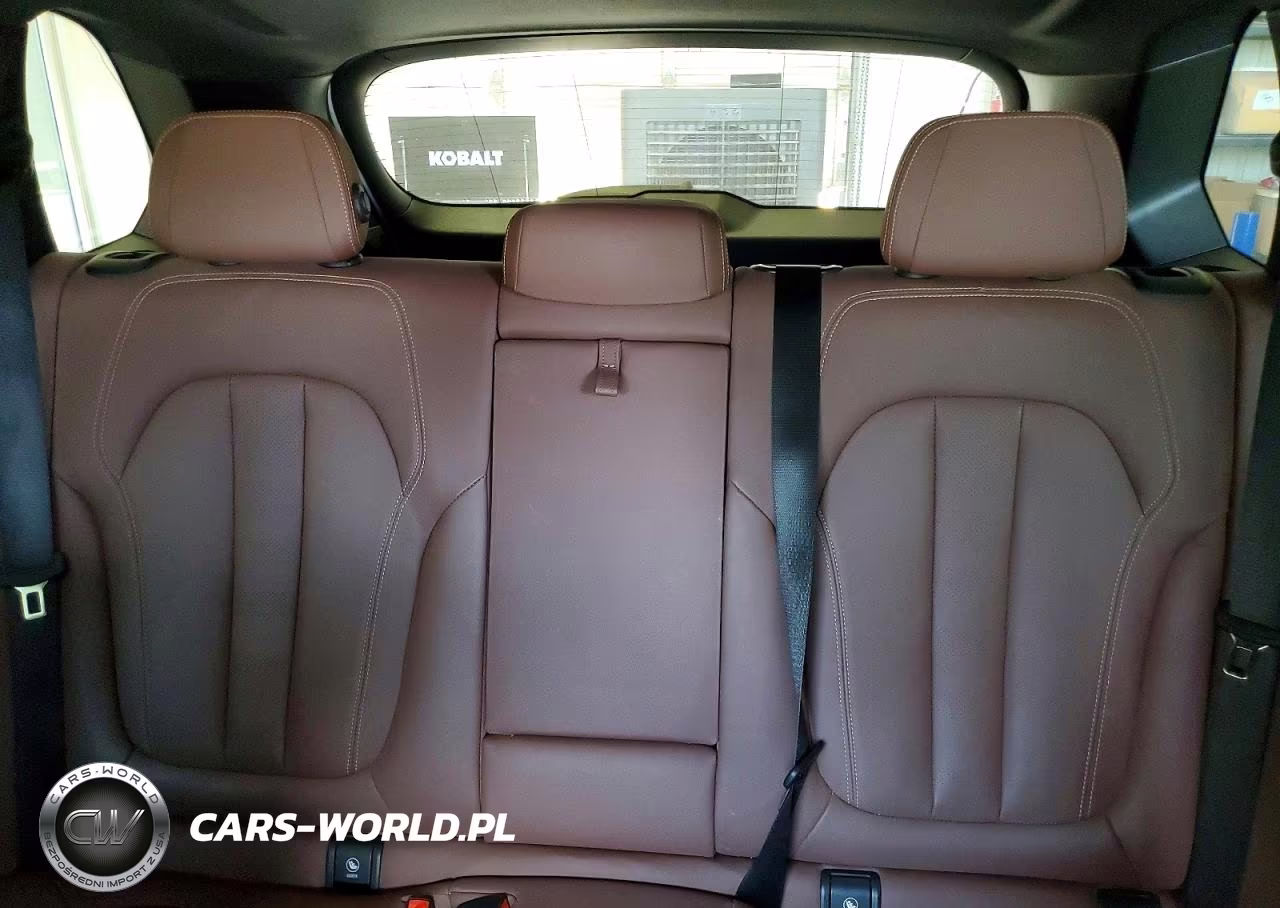 2022 BMW X5 xDrive40I VIN:5UXCR6C04N9K72702 - 10